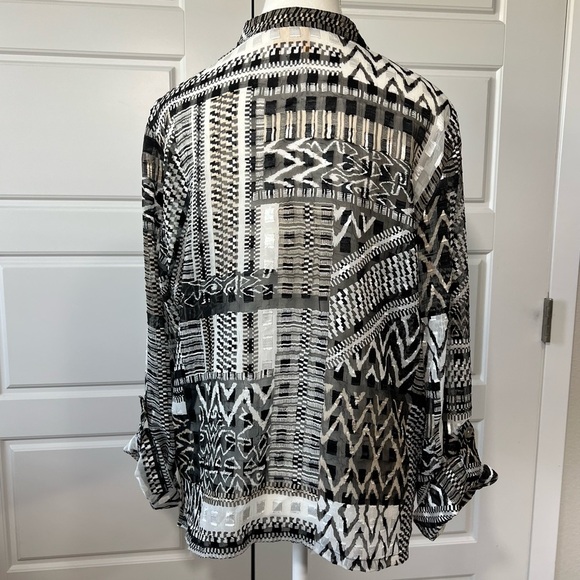 Ruby Rd Abstract Print Blouse Sheer Button Down Long Sleeve Top Black White 12 - Picture 5 of 7